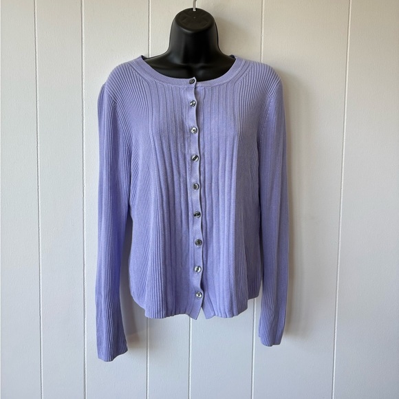 Banana Republic Lilac Ribbed Front-Button Cardigan | Size Medium - Picture 2 of 9